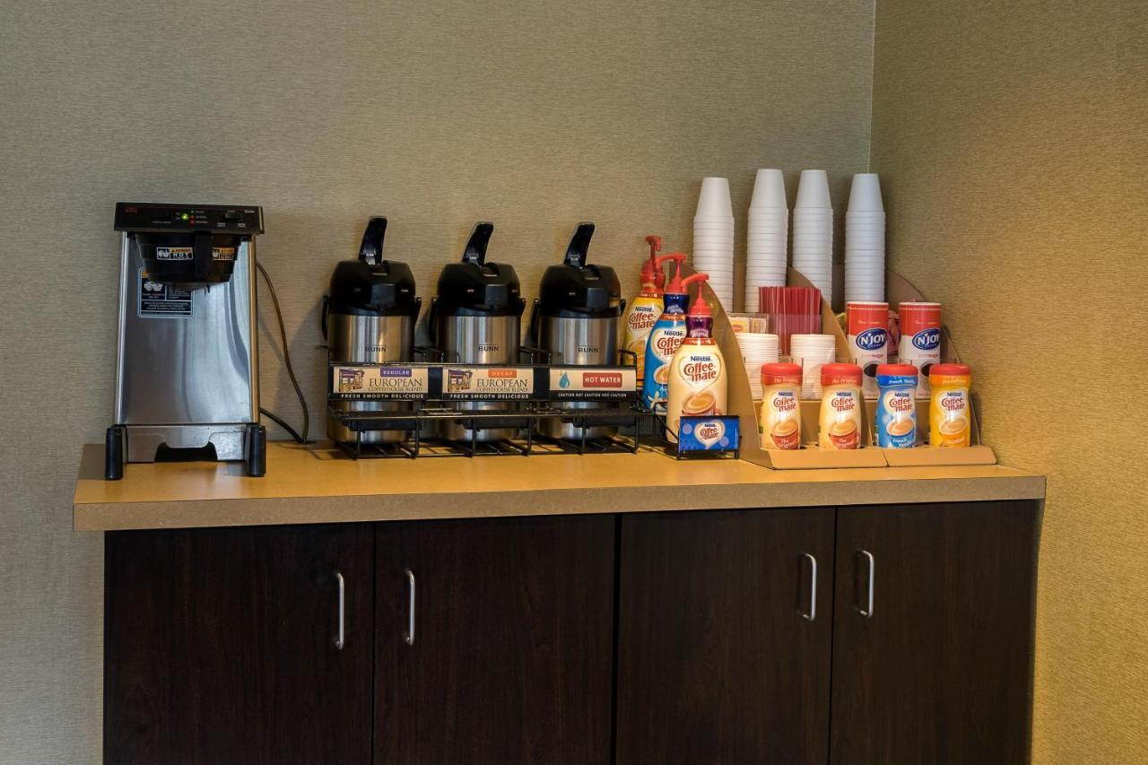 Red Roof Inn Pensacola - I-10 At Davis Highway Ferry Pass Ngoại thất bức ảnh